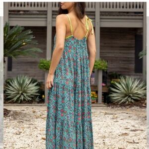 NWT NATURAL LIFE Maddie Maxi Dress - Turquoise Pink Fan Floral Small